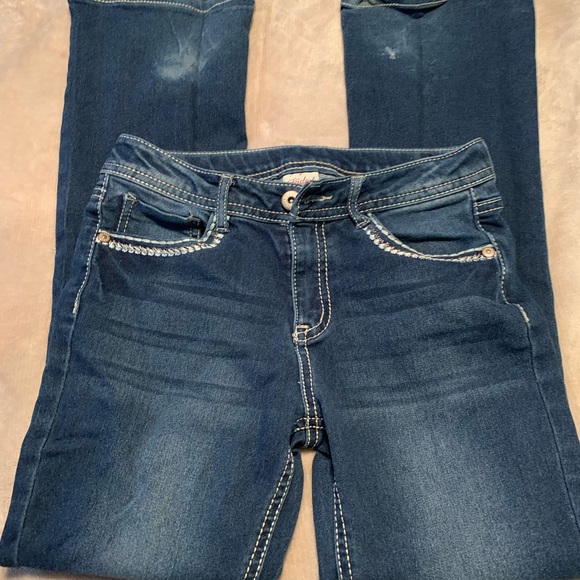 Jeans - Picture 1 of 4